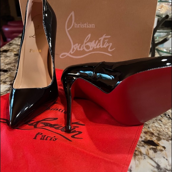 Christian Louboutin heels - Picture 3 of 4